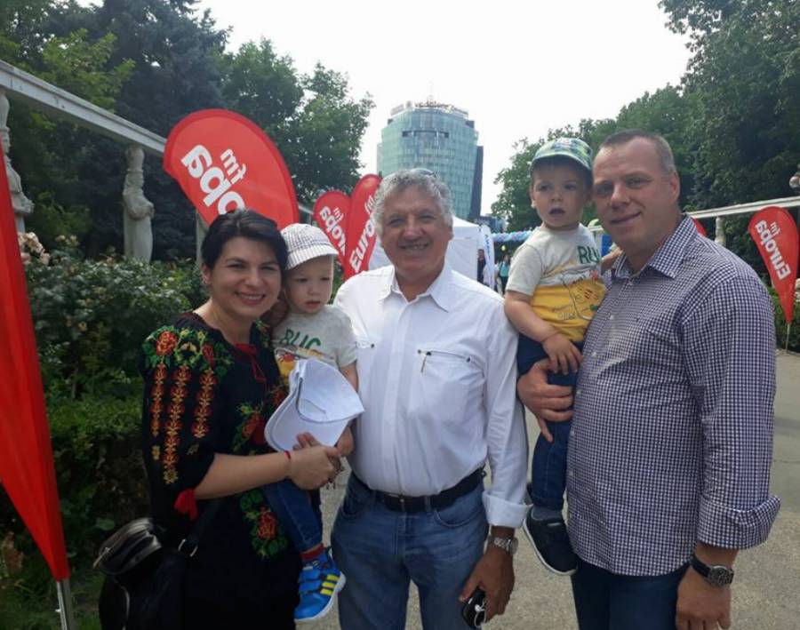 Γιορτή γονιμότητας 2017, διακεκριμένοι &#039;Ελληνες γιατροί στο Βουκουρέστι