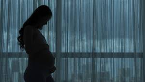 ﻿ Το στρες στην εγκυμοσύνη λόγω της πανδημίας επιδρά αρνητικά στον εγκέφαλο του εμβρύου