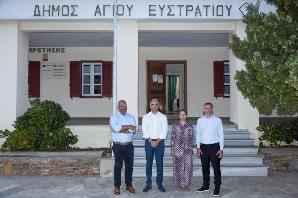 A&pi;ό &alpha;&rho;&iota;&sigma;&tau;&epsilon;&rho;ά &pi;&rho;&omicron;&sigmaf; &tau;&alpha; &delta;&epsilon;&xi;&iota;ά &delta;&iota;&alpha;&kappa;&rho;ί&nu;&omicron;&nu;&tau;&alpha;&iota; &omicron;&iota; &kappa;.&kappa;.: &Pi;&alpha;&nu;&alpha;&gamma;&iota;ώ&tau;&eta;&sigmaf; &Kappa;&alpha;&rho;&delta;ά&sigma;&eta;&sigmaf;, &Delta;&iota;&epsilon;&upsilon;&theta;&upsilon;&nu;&tau;ή&sigmaf; &Epsilon;&tau;&alpha;&iota;&rho;&iota;&kappa;ή&sigmaf; &Kappa;&omicron;&iota;&nu;&omega;&nu;&iota;&kappa;ή&sigmaf; &Epsilon;&upsilon;&theta;ύ&nu;&eta;&sigmaf; &amp; &Epsilon;&iota;&delta;&iota;&kappa;ώ&nu; Έ&rho;&gamma;&omega;&nu; Eurobank, &Chi;ά&rho;&eta;&sigmaf; &Chi;&eta;&nu;&iota;ά&delta;&eta;&sigmaf;, &Gamma;&upsilon;&nu;&alpha;&iota;&kappa;&omicron;&lambda;ό&gamma;&omicron;&sigmaf; &Alpha;&nu;&alpha;&pi;&alpha;&rho;&alpha;&gamma;&omega;&gamma;ή&sigmaf;, &sigma;&upsilon;&nu;&iota;&delta;&rho;&upsilon;&tau;ή&sigmaf; &tau;&omicron;&upsilon; &sigma;&omega;&mu;&alpha;&tau;&epsilon;ί&omicron;&upsilon; Be-Live, &Mu;&alpha;&rho;ί&alpha; &Kappa;&alpha;&kappa;&alpha;&lambda;ή, &Delta;ή&mu;&alpha;&rho;&chi;&omicron;&sigmaf; Ά&gamma;&iota;&omicron;&sigmaf; &Epsilon;&upsilon;&sigma;&tau;&rho;ά&tau;&iota;&omicron;&sigmaf;, &Beta;&alpha;&sigma;ί&lambda;&eta;&sigmaf; &Kappa;&epsilon;&lambda;&lambda;ά&rho;&eta;&sigmaf;, &Mu;&alpha;&iota;&epsilon;&upsilon;&tau;ή&rho;&alpha;&sigmaf; - &Gamma;&upsilon;&nu;&alpha;&iota;&kappa;&omicron;&lambda;ό&gamma;&omicron;&sigmaf; &Alpha;&nu;&alpha;&pi;&alpha;&rho;&alpha;&gamma;&omega;&gamma;ή&sigmaf;, &sigma;&upsilon;&nu;&iota;&delta;&rho;&upsilon;&tau;ή&sigmaf; &tau;&omicron;&upsilon; &sigma;&omega;&mu;&alpha;&tau;&epsilon;ί&omicron;&upsilon; Be-Live.   